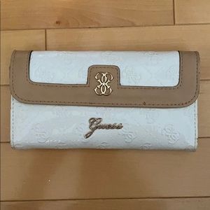 Guess wallet